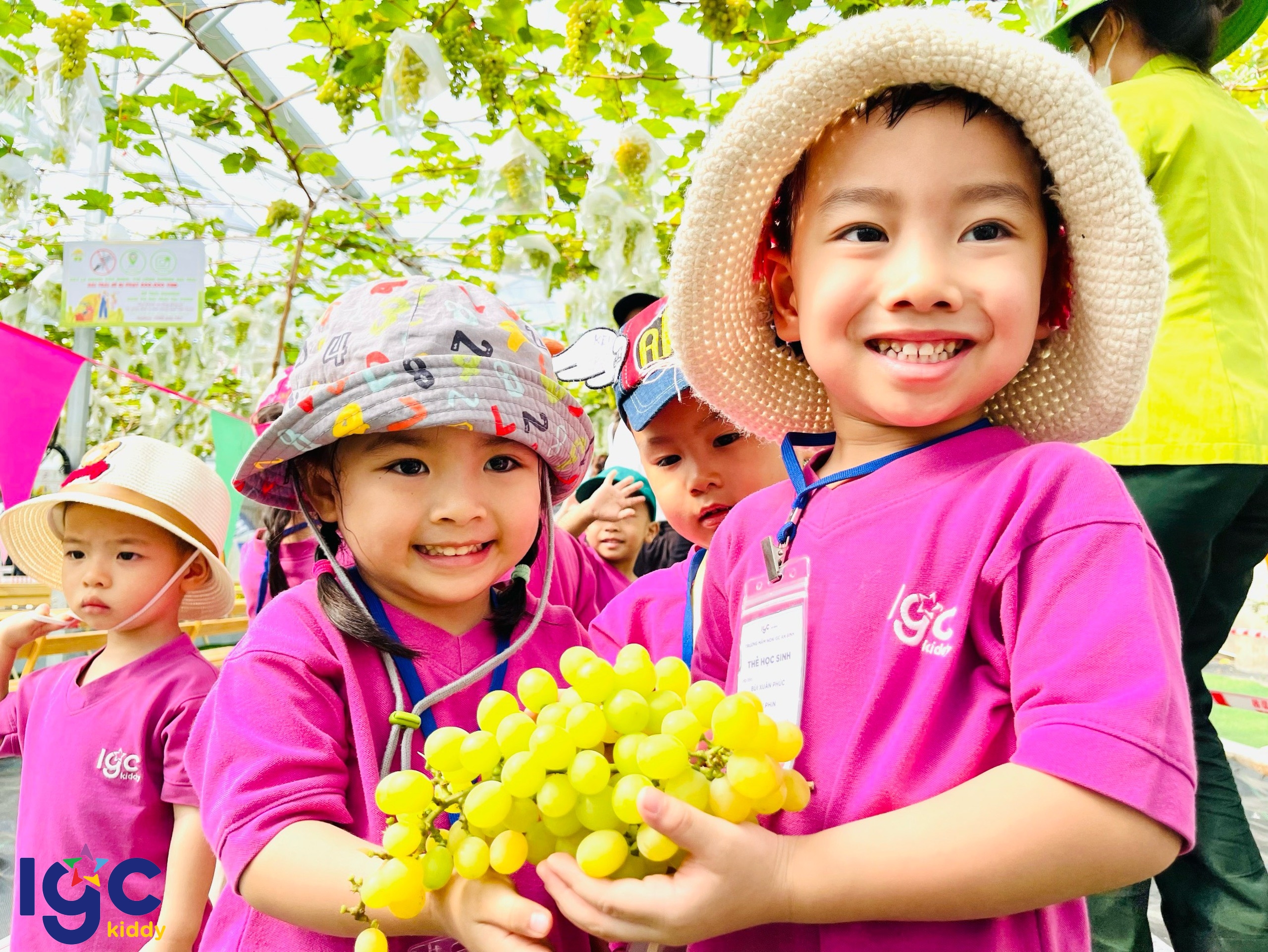 DÃ NGOẠI “SUỐI TIÊN FARM”