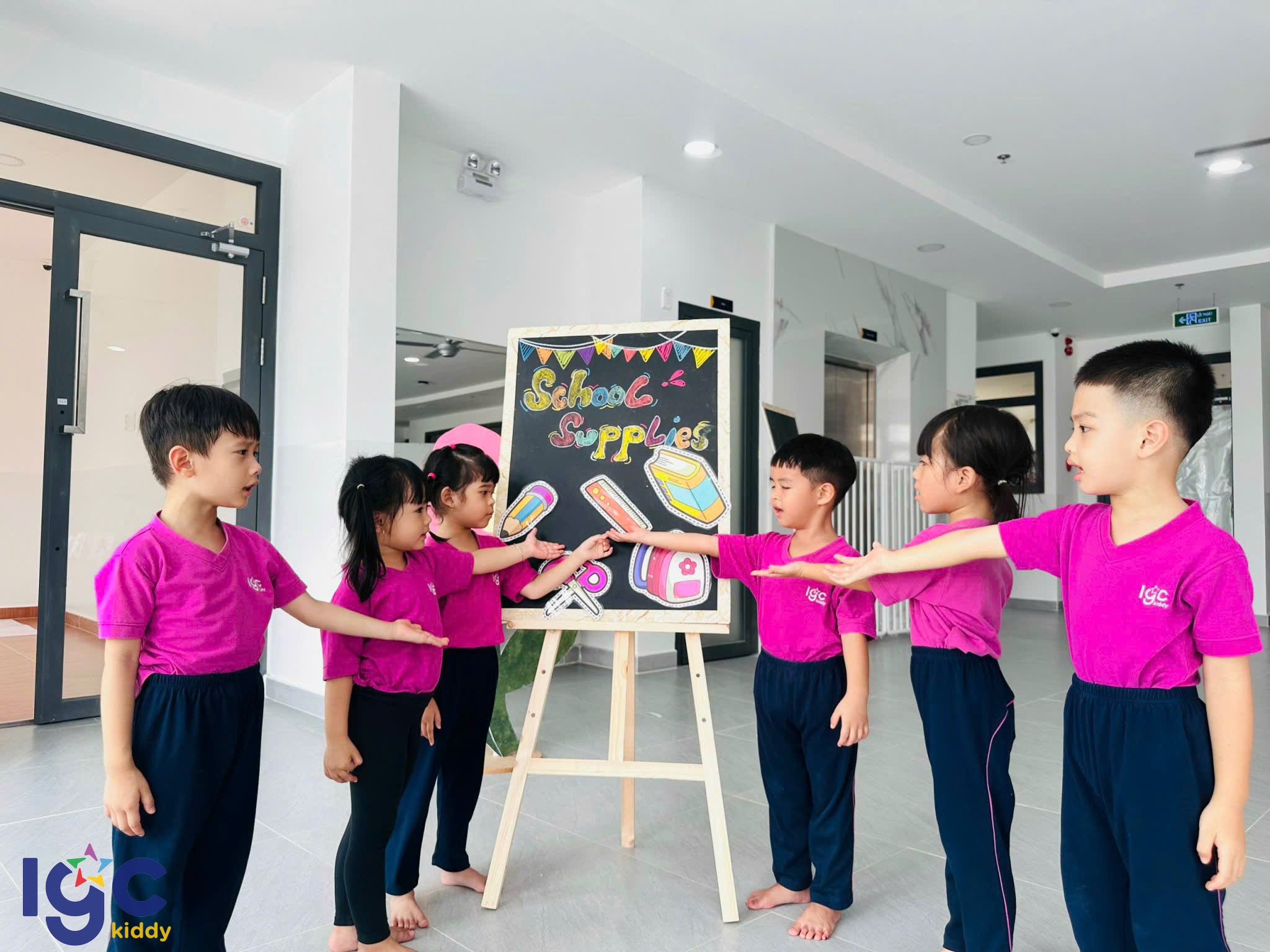 [IGC KIDDY CƠ SỞ AN BÌNH] GIỜ HỌC TIẾNG ANH VUI NHỘN CÙNG LỚP WHALE ELITE