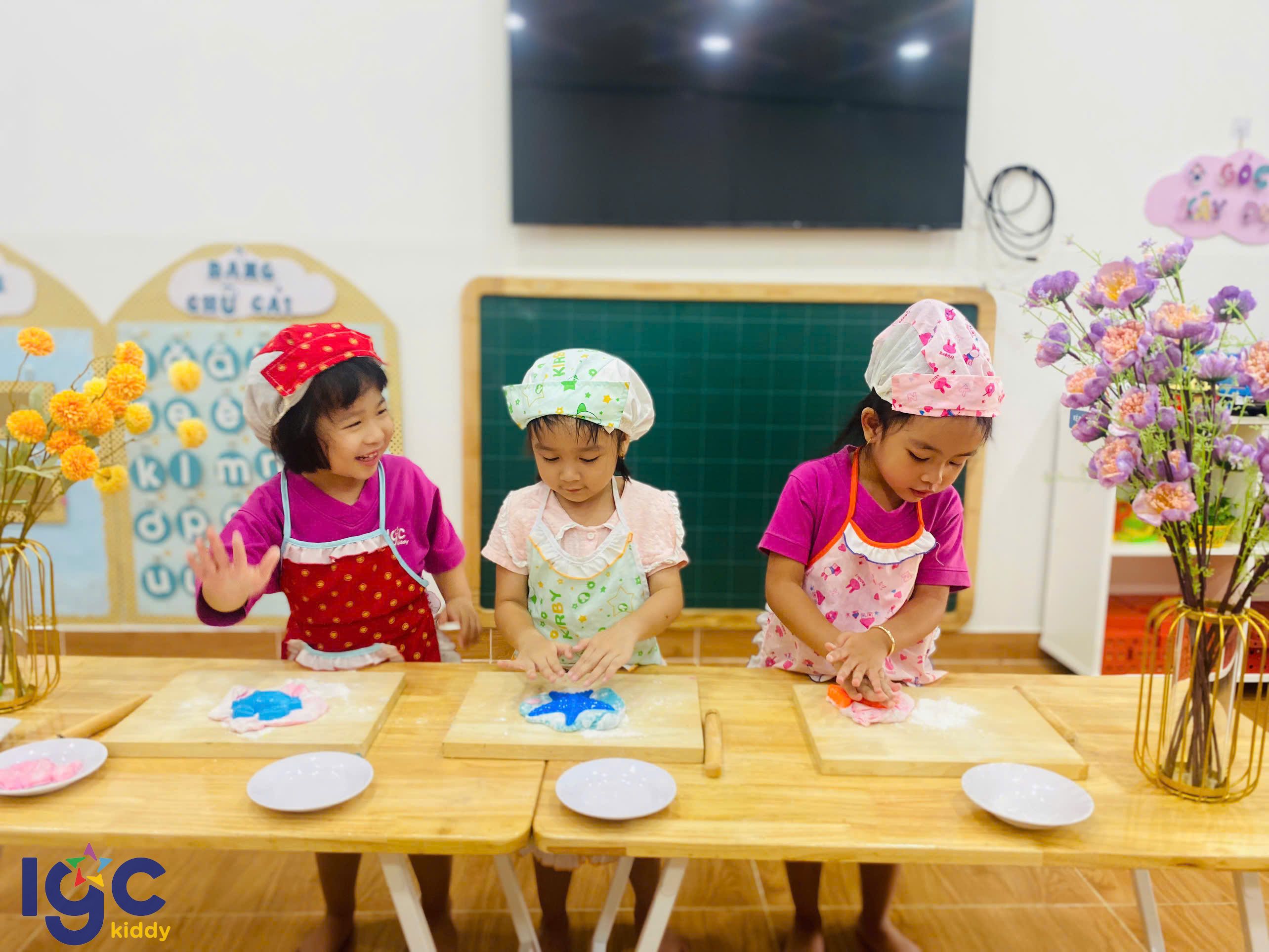 [IGC KIDDY CƠ SỞ AN BÌNH] HOẠT ĐỘNG STEAM - BÁNH MÌ MINI