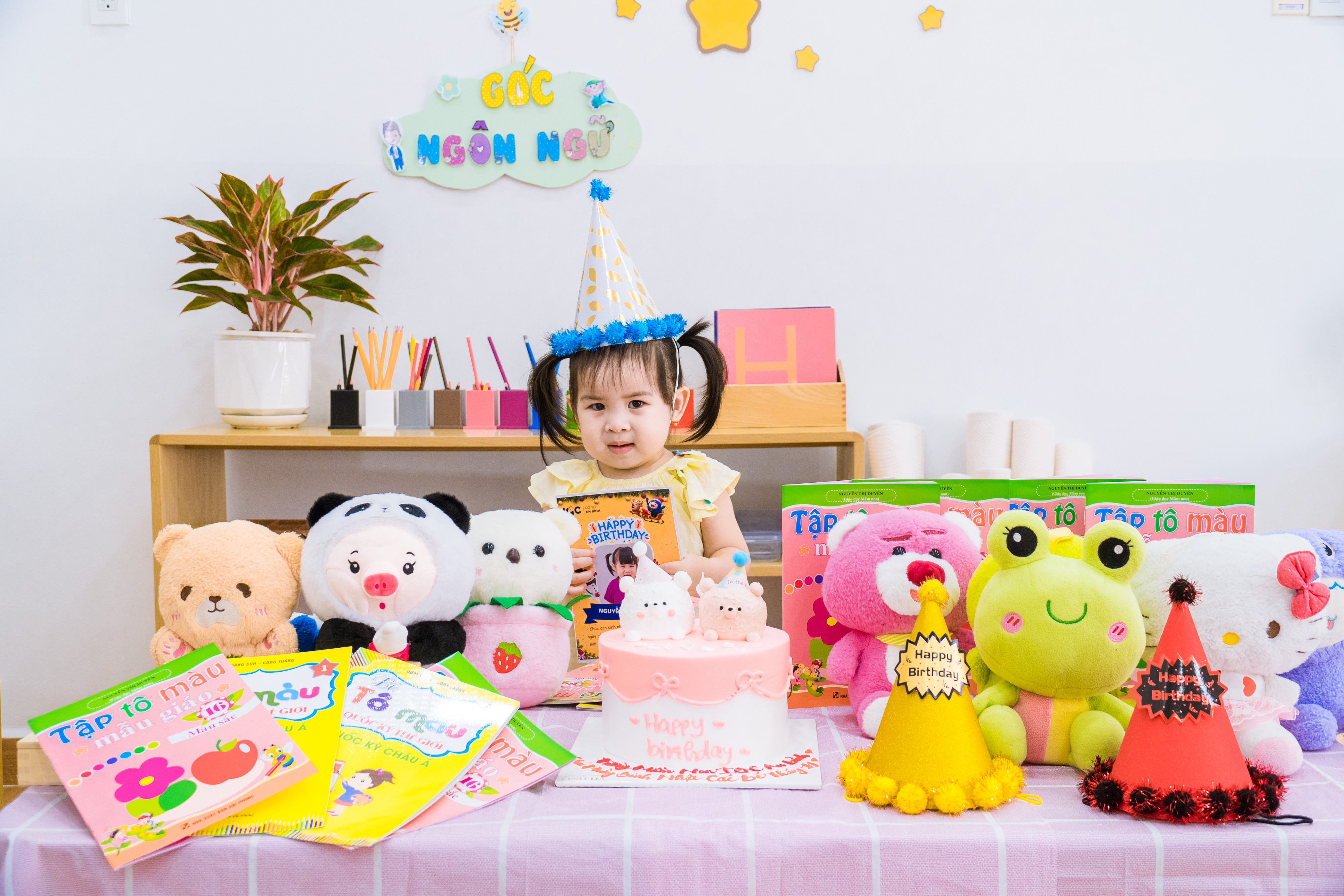 CHÚC MỪNG SINH NHẬT NHỮNG THIÊN THẦN NHỎ THÁNG 11