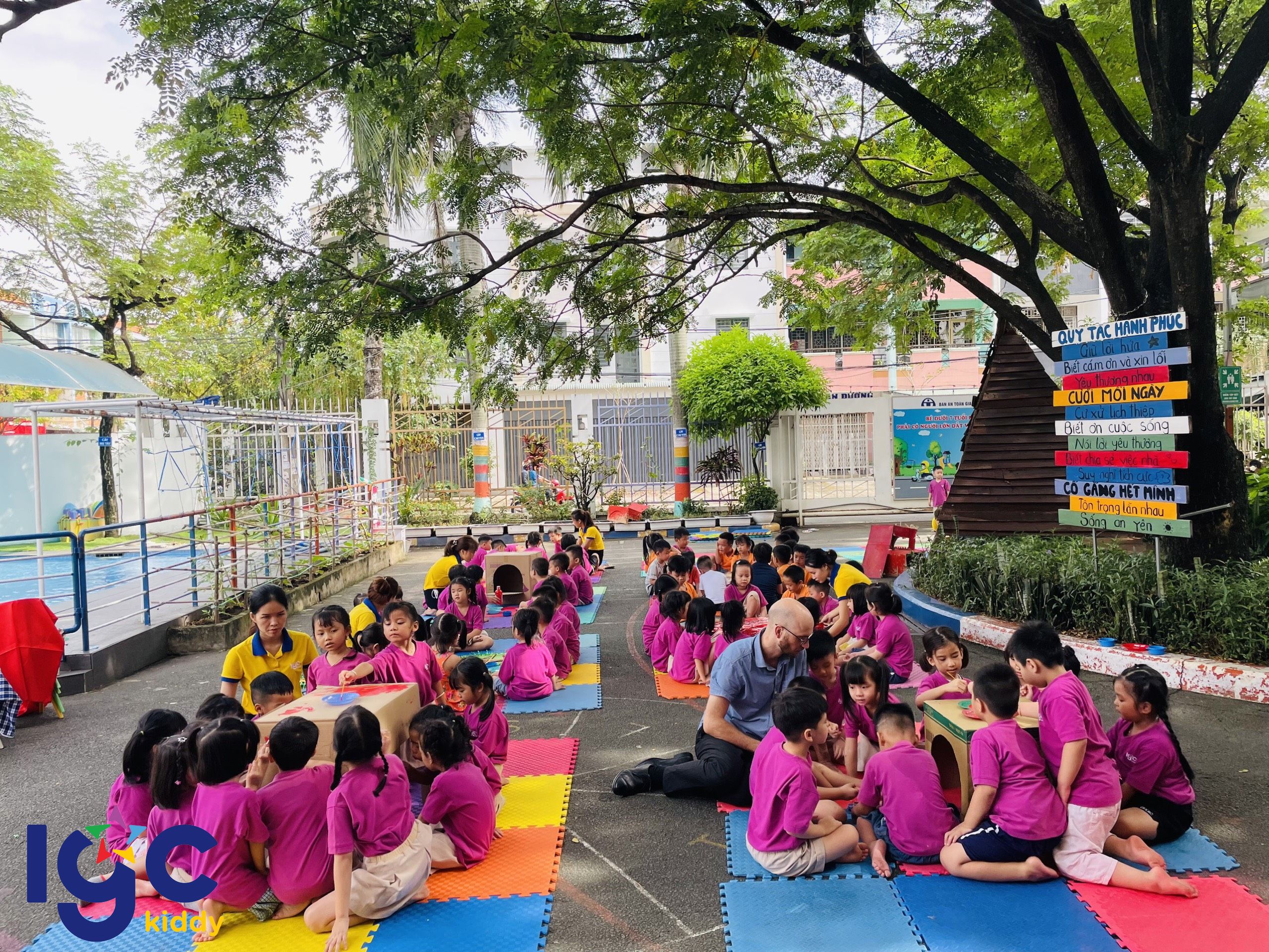 TRUNG THU ĐÃ ĐẾN VỚI TRƯỜNG EM