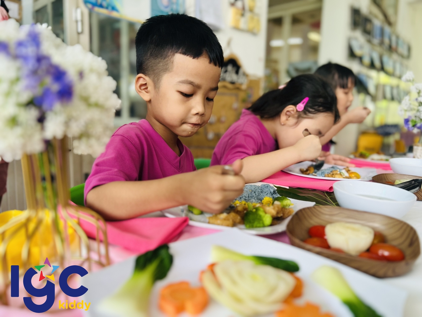 BỮA CƠM BENTO YÊU THƯƠNG