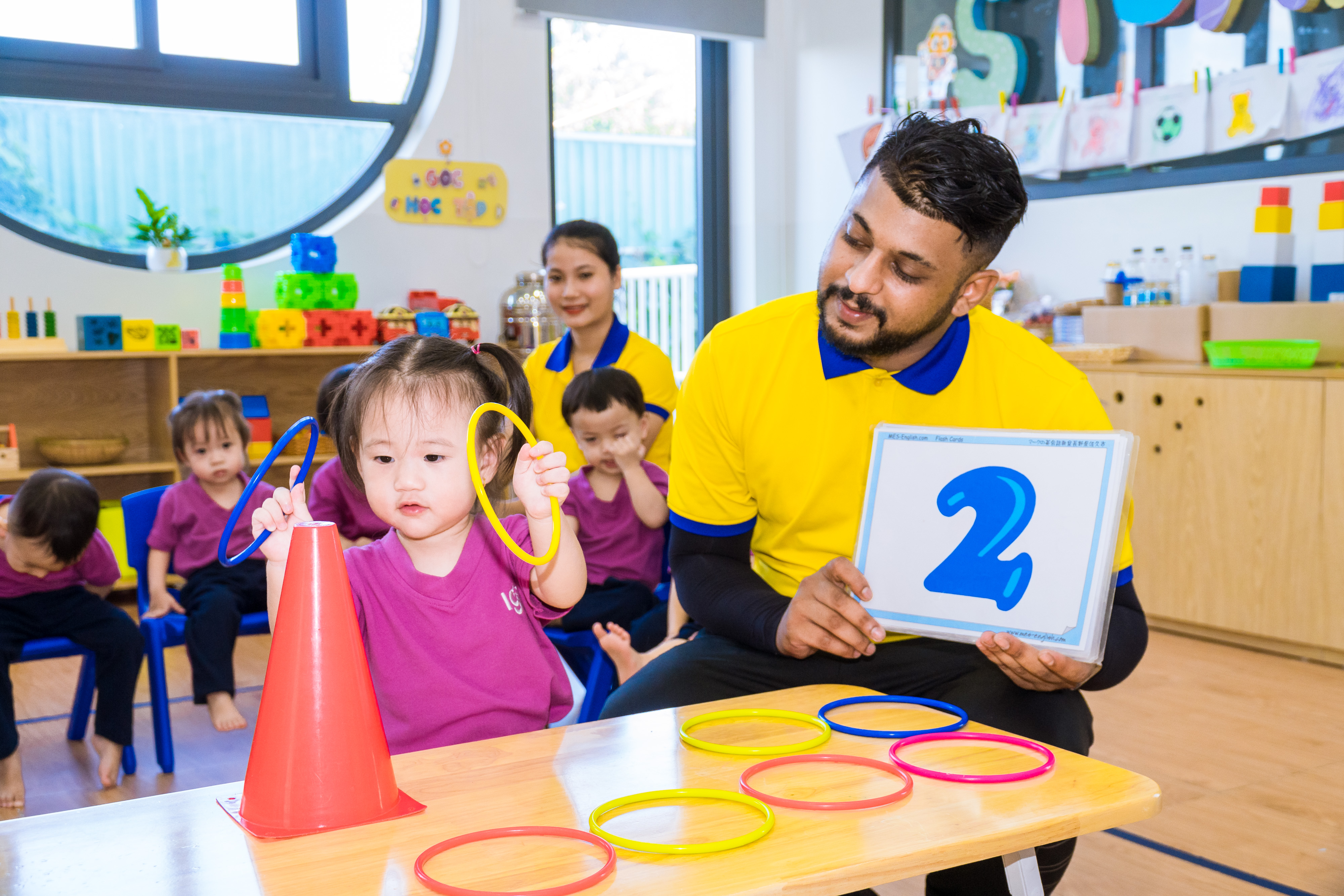 Chương trình tiếng Anh